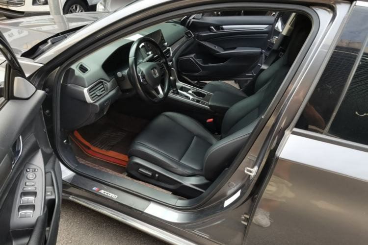 Used Honda Accord 2018 260TURBO Elite Edition China VI Left Front Seat
