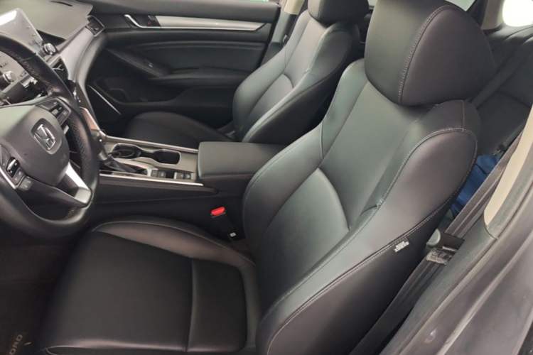 Used Honda Accord 2018 260TURBO Elite Edition China VI Left Front Seat