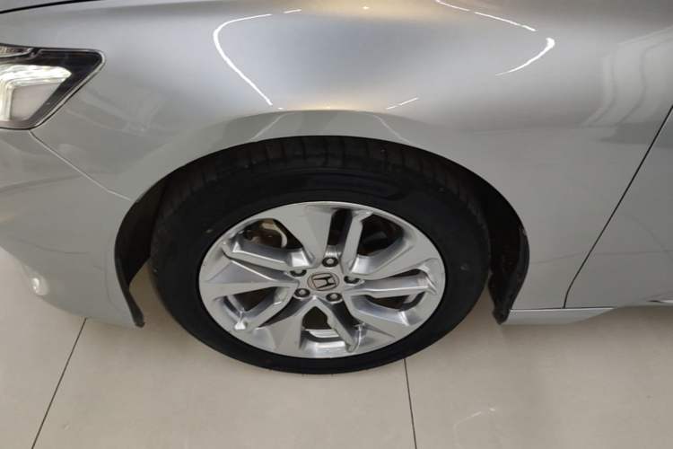Used Honda Accord 2018 260TURBO Elite Edition China VI Left Front Wheel Hub