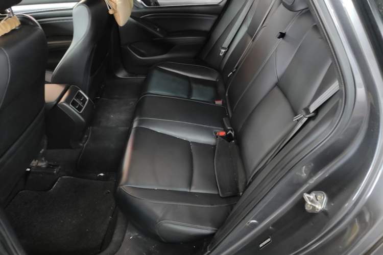 Used Honda Accord 2018 260TURBO Luxury Edition China V Emission Standard Left Rear Seat