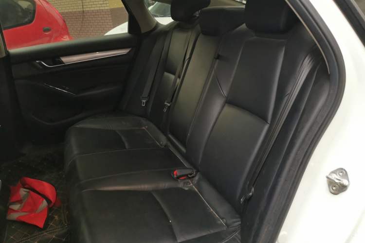 Used Honda Accord 2018 260TURBO Elite Edition China VI Left Rear Seat