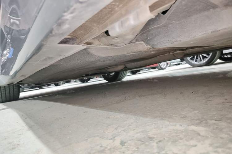 Used Honda Accord 2018 260TURBO Luxury Edition China VI Left Side Sill