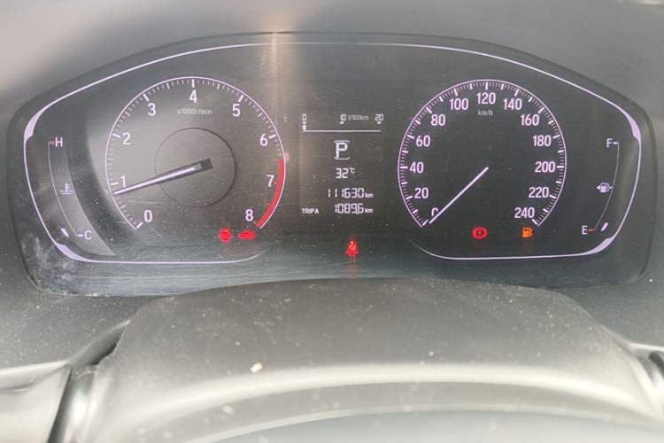Used Honda Accord 2018 260TURBO Elite Edition China VI Odometer Close Up