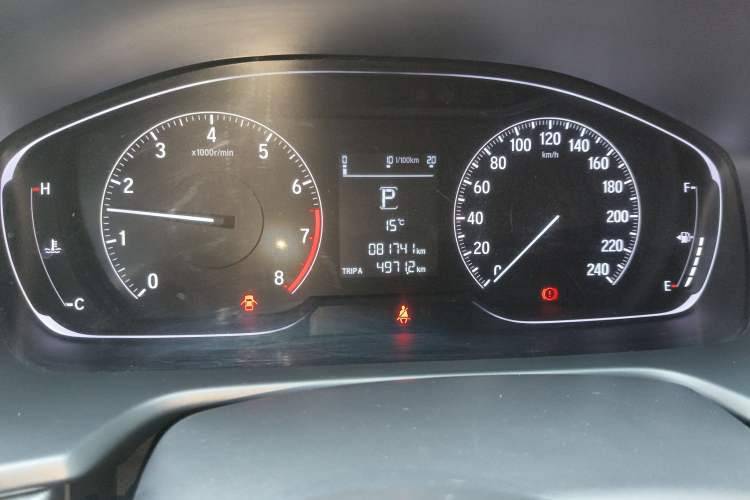 Used Honda Accord 2018 260TURBO Elite Edition China VI Odometer Close Up