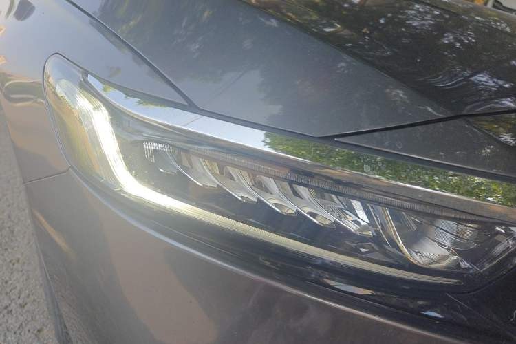Used Honda Accord 2018 260TURBO Elite Edition China V Right Front Headlight