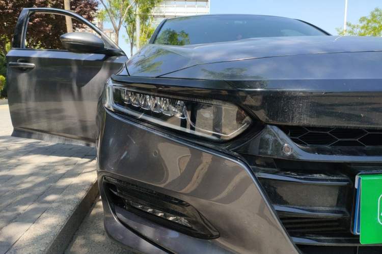 Used Honda Accord 2018 260TURBO Prestige Edition China VI Right Front Headlight