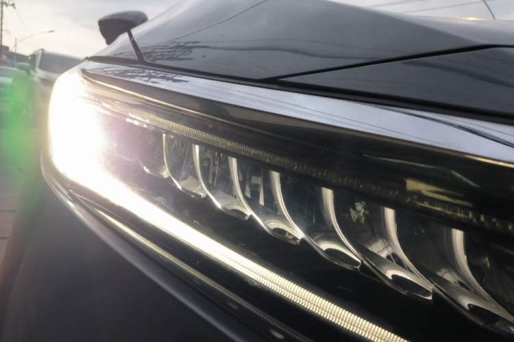 Used Honda Accord 2018 Rui·Hybrid 2.0L Rui Zhi Edition China VI Right Front Headlight