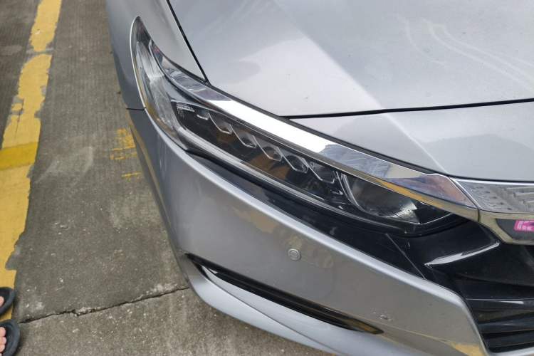 Used Honda Accord 2018 230TURBO Comfort Version National V Right Front Headlight