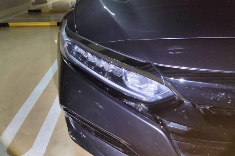 Used Honda Accord 2018 260TURBO Elite Edition China V Right Front Headlight