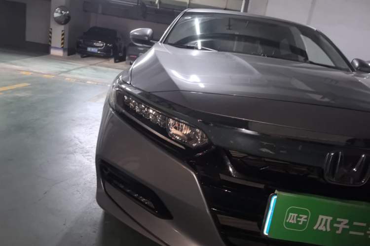 Used Honda Accord 2018 260TURBO Elite Edition China V Right Front Headlight