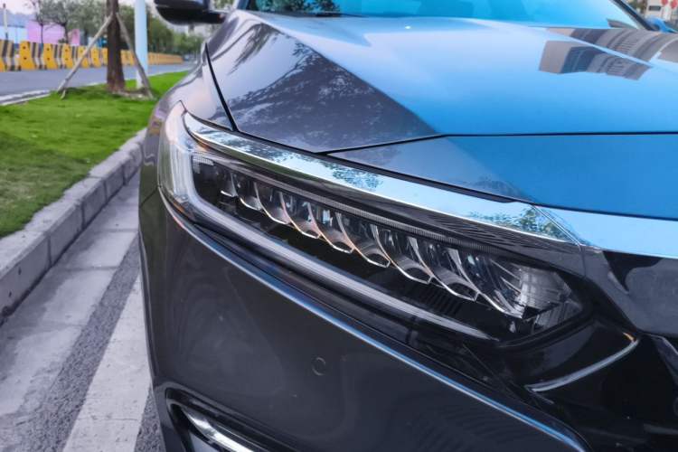 Used Honda Accord 2018 Rui·Hybrid 2.0L Rui Zhi Edition China VI Right Front Headlight