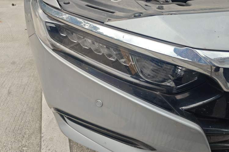 Used Honda Accord 2018 260TURBO Elite Edition China VI Right Front Headlight