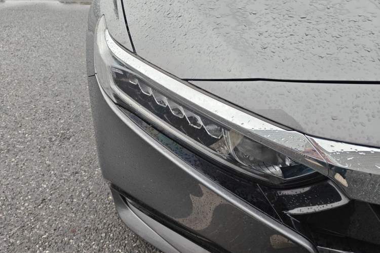 Used Honda Accord 2018 260TURBO Elite Edition China VI Right Front Headlight