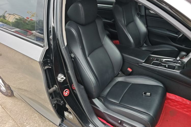 Used Honda Accord 2018 260TURBO Elite Edition China VI Right Front Seat