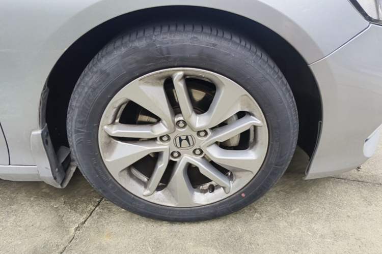 Used Honda Accord 2018 260TURBO Elite Edition China VI Right Front Wheel Hub