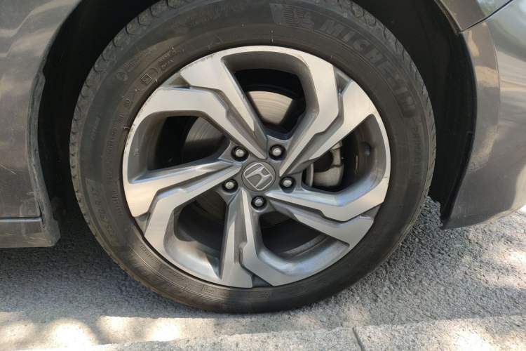 Used Honda Accord 2018 260TURBO Prestige Edition China VI Right Front Wheel Hub