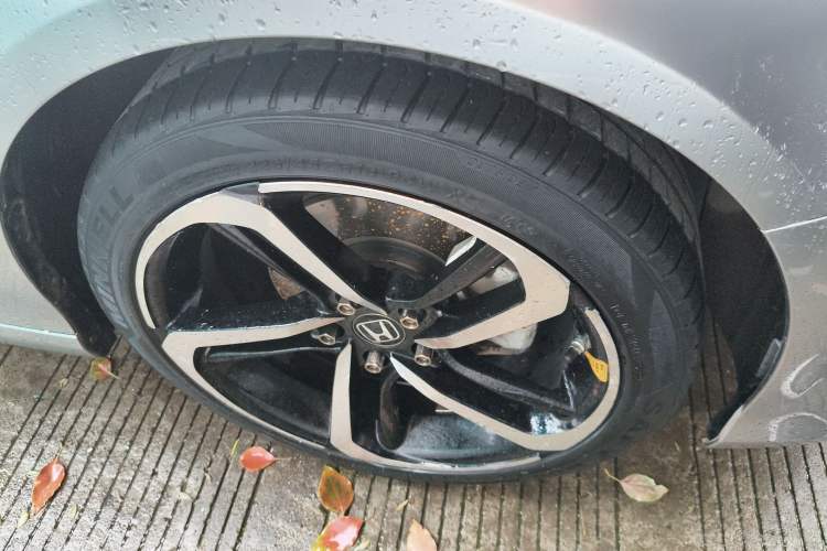 Used Honda Accord 2018 260TURBO Elite Edition China VI Right Front Wheel Hub
