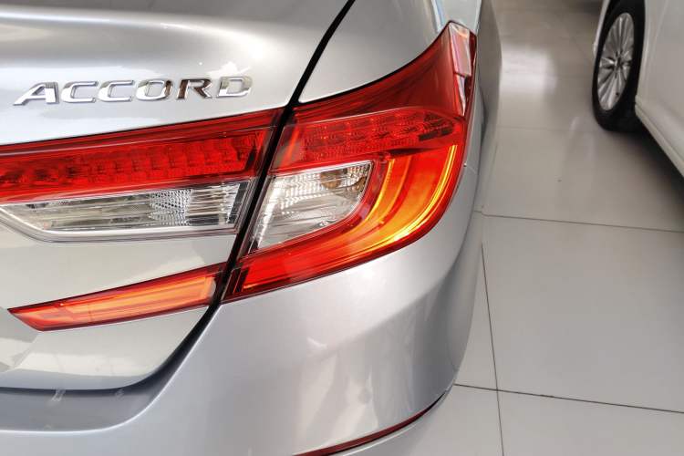Used Honda Accord 2018 260TURBO Elite Edition China V Right Rear Taillight