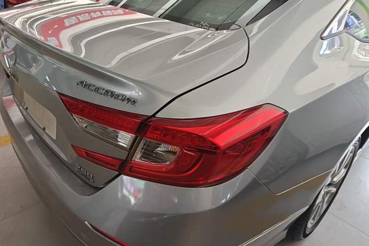 Used Honda Accord 2018 260TURBO Elite Edition China VI Right Rear Taillight