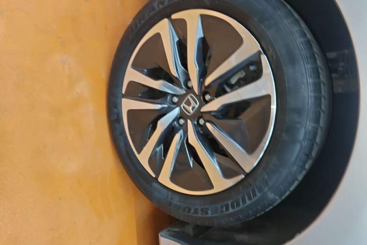 Used Honda Accord 2018 Rui·Hybrid 2.0L Rui Ku Edition China VI Right Rear Wheel Hub