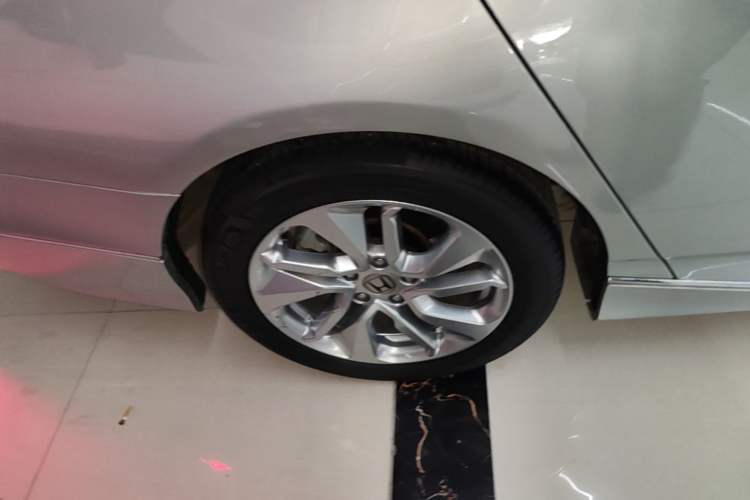 Used Honda Accord 2018 260TURBO Elite Edition China VI Right Rear Wheel Hub
