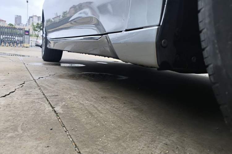 Used Honda Accord 2018 260TURBO Elite Edition China VI Right Side Sill