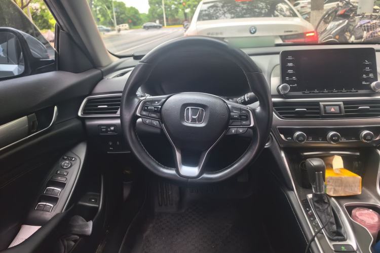 Used Honda Accord 2018 260TURBO Luxury Edition China V Emission Standard Steering Wheel