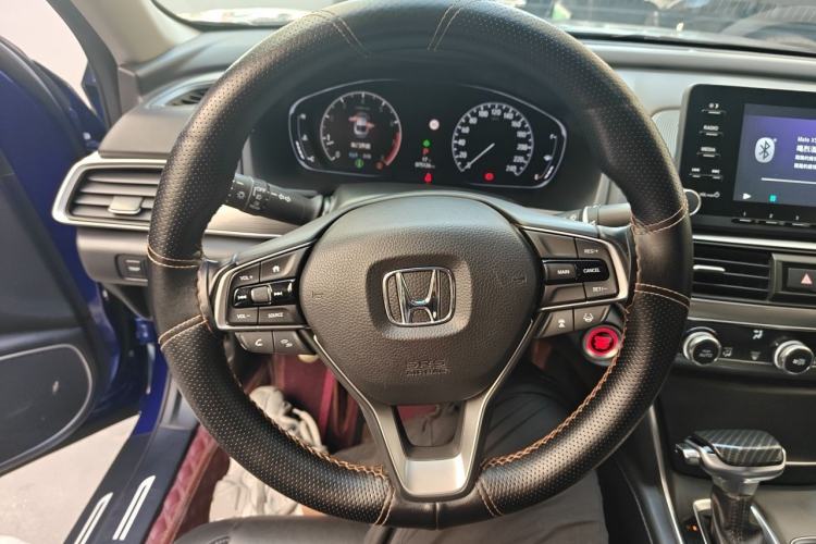Used Honda Accord 2018 260TURBO Luxury Edition China V Emission Standard Steering Wheel