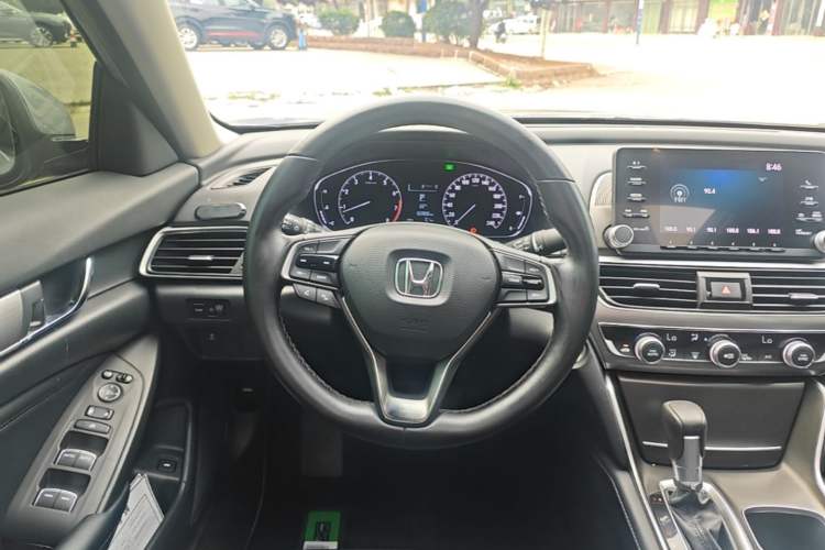 Used Honda Accord 2018 260TURBO Elite Edition China V Steering Wheel