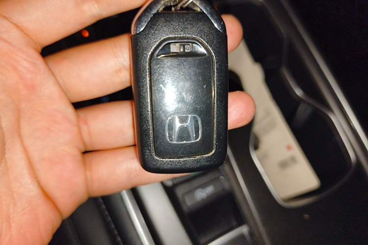 Used Honda Accord 2018 260TURBO Luxury Edition China VI Vehicle Key