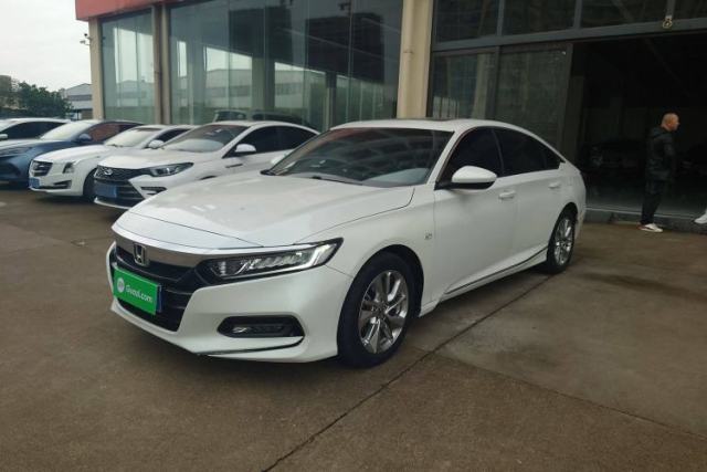 Ojetý Honda Accord 2018 230TURBO Comfort Version National V