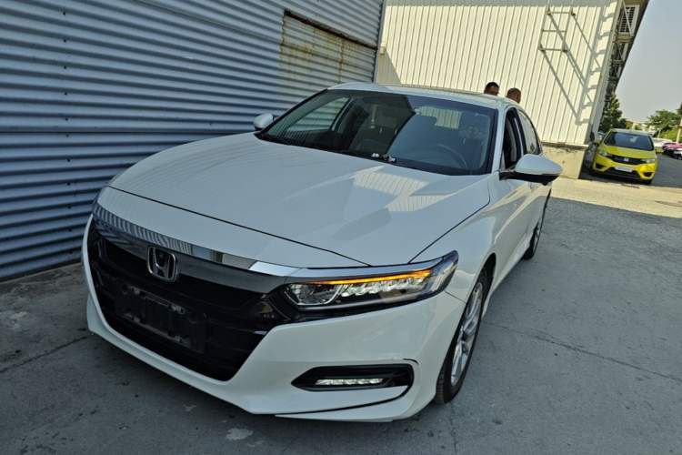 Used Honda Accord 2018 260TURBO Elite Edition China VI Guazi used car, China used car export, Used car for sale, Used cars, Cheapest cars for sale