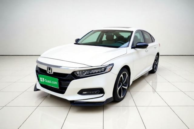Używany Honda Accord 2018 260TURBO Elite Edition China VI