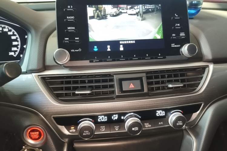 Used Honda Accord 2018 260TURBO Elite Edition China VI Audio And AC Panel