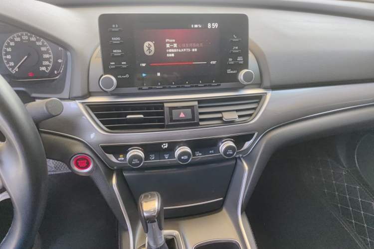 Used Honda Accord 2018 260TURBO Luxury Edition China VI Audio And AC Panel