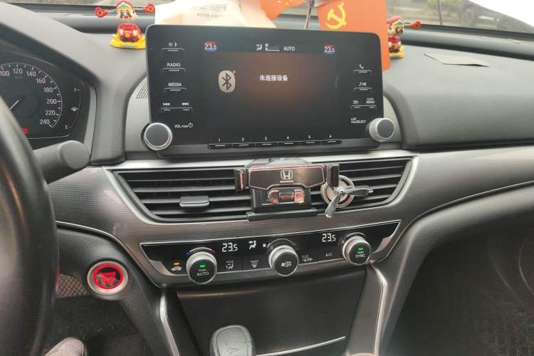 Used Honda Accord 2018 260TURBO Elite Edition China VI Audio And AC Panel