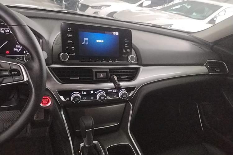 Used Honda Accord 2018 260TURBO Elite Edition China VI Audio And AC Panel