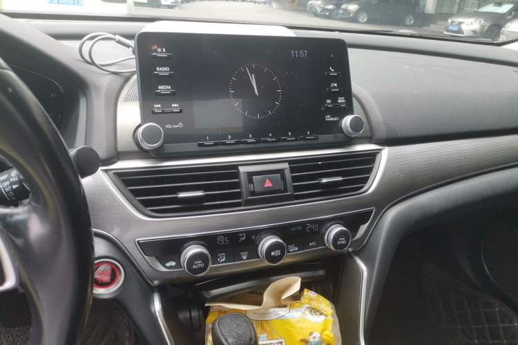 Used Honda Accord 2018 260TURBO Elite Edition China VI Audio And AC Panel