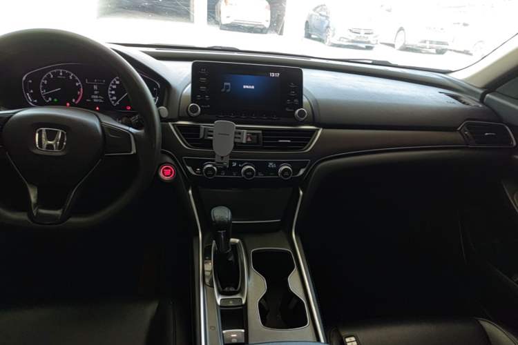 Used Honda Accord 2018 230TURBO Comfort Version National V Audio And AC Panel