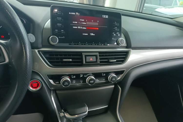 Used Honda Accord 2018 260TURBO Elite Edition China VI Audio And AC Panel