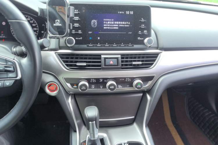 Used Honda Accord 2018 260TURBO Luxury Edition China V Emission Standard Audio And AC Panel
