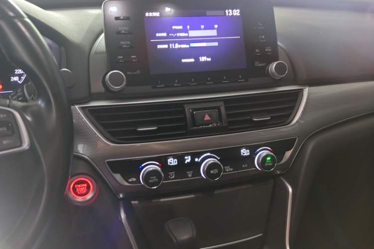 Used Honda Accord 2018 260TURBO Elite Edition China VI Audio And AC Panel