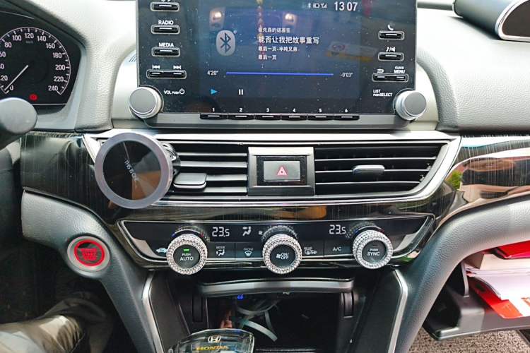 Used Honda Accord 2018 260TURBO Elite Edition China VI Audio And AC Panel