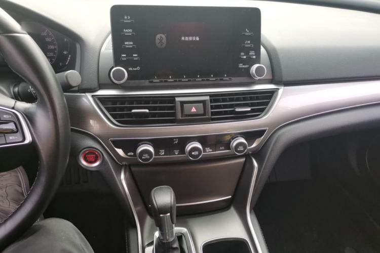 Used Honda Accord 2018 260TURBO Elite Edition China VI Audio And AC Panel