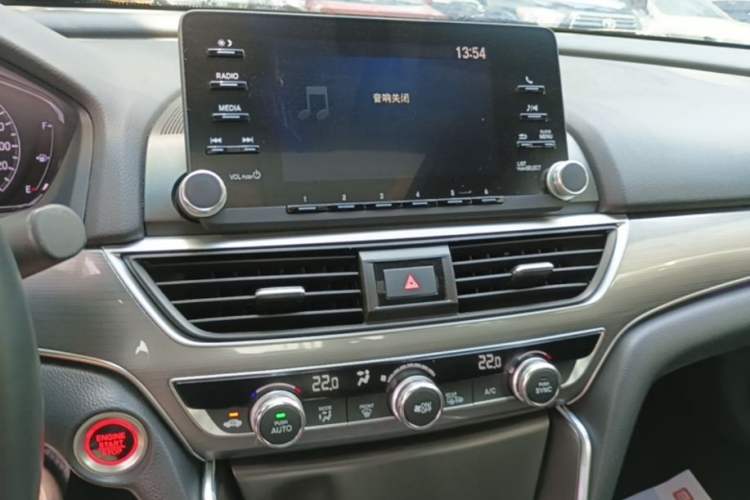 Used Honda Accord 2018 260TURBO Luxury Edition China VI Audio And AC Panel