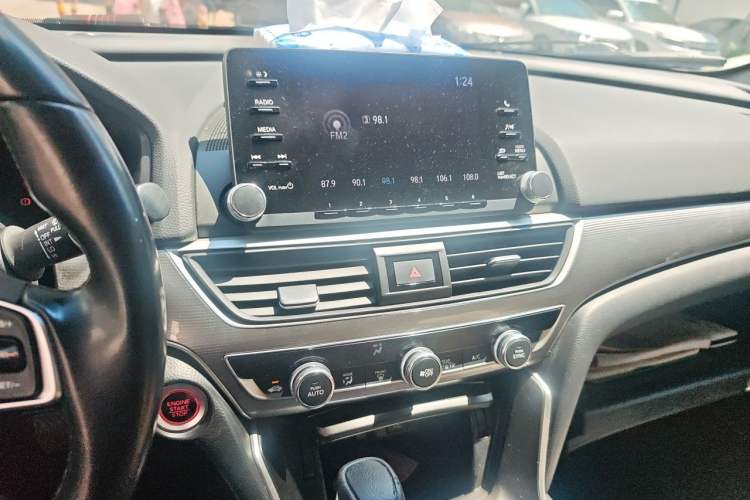 Used Honda Accord 2018 260TURBO Elite Edition China V Audio And AC Panel