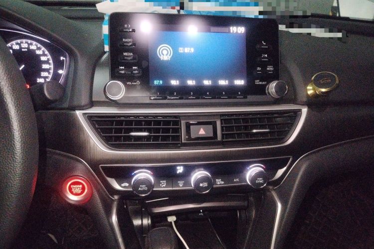 Used Honda Accord 2018 230TURBO Comfort Version National V Audio And AC Panel