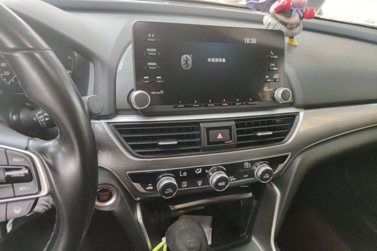 Used Honda Accord 2018 260TURBO Luxury Edition China VI Audio And AC Panel