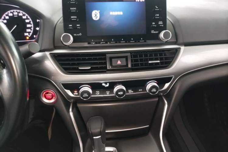 Used Honda Accord 2018 260TURBO Elite Edition China VI Audio And AC Panel