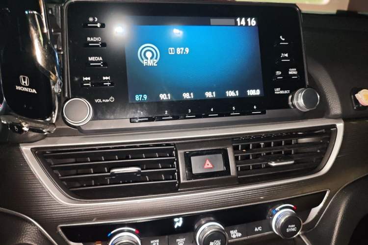 Used Honda Accord 2018 260TURBO Elite Edition China VI Audio And AC Panel